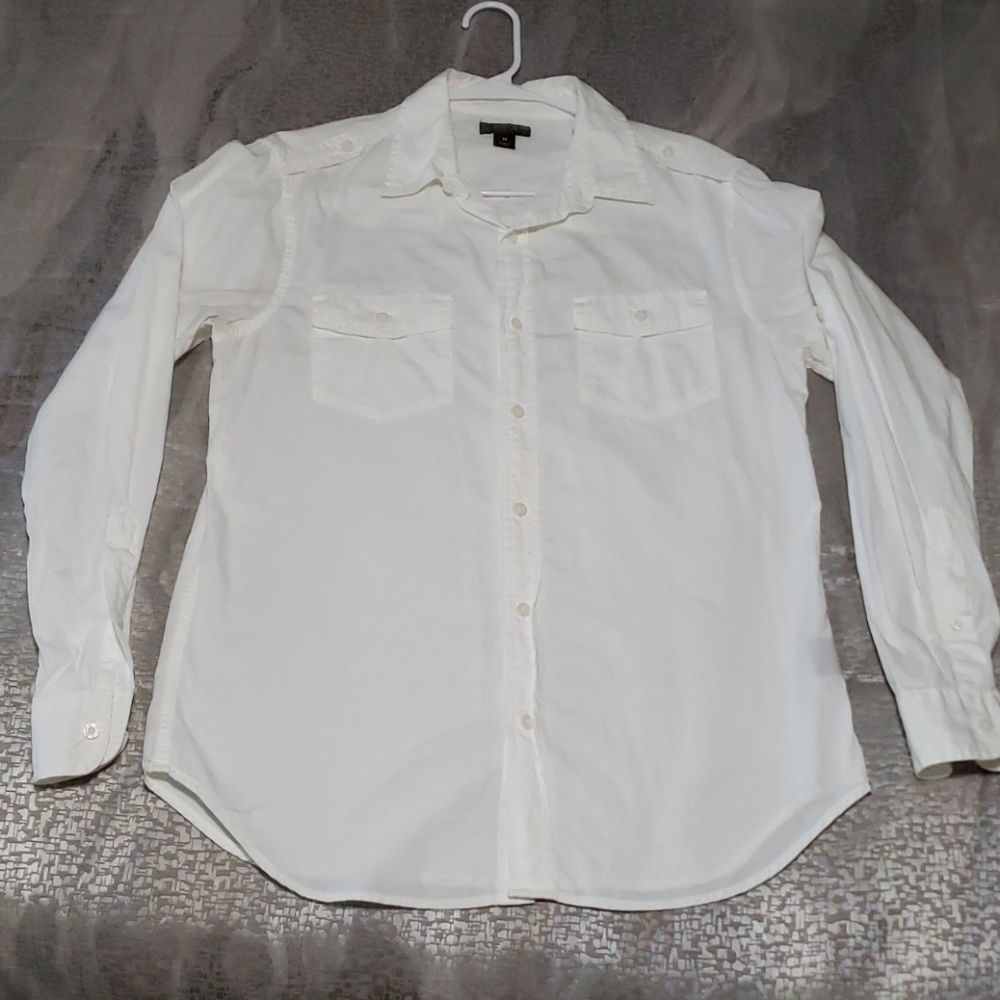 Helix brand white long sleeve button down 2 shirts